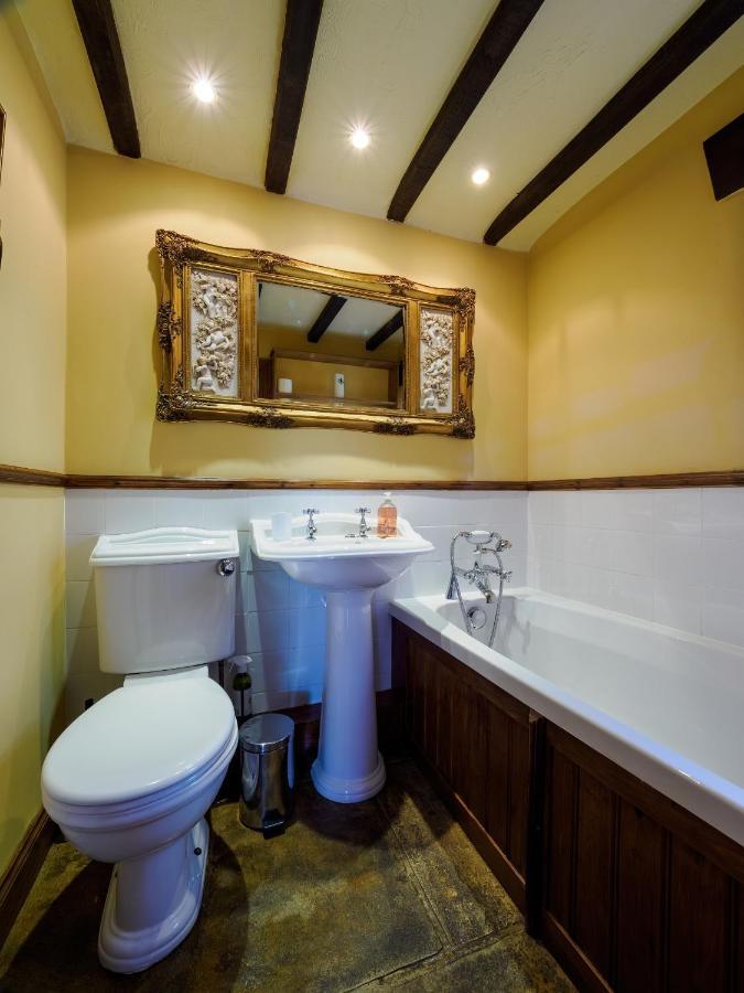 Sweet Knoll Cottage Бъкстън Екстериор снимка